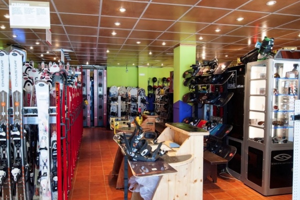 Esports Sant Moritz III(Pistes Arinsal)-0