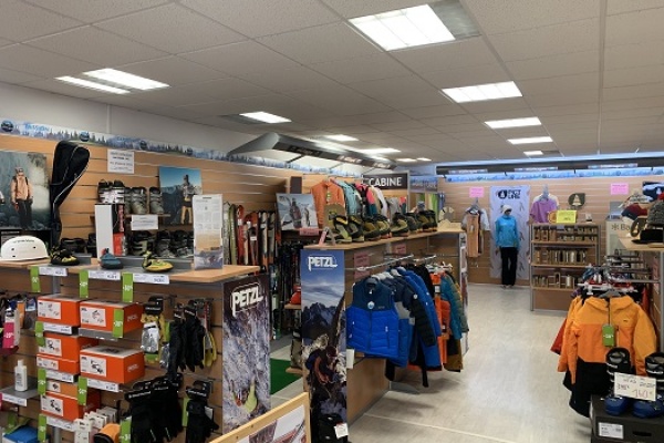Precision Ski Centre Village DW sports-3