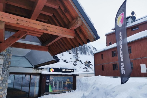 Ski Republic Centre Station Portillo-0
