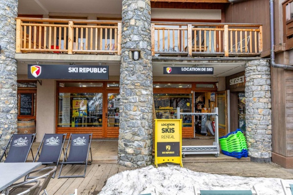 Ski Republic Ste Foy Centre-0