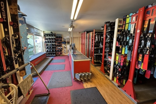Noleggio Ski Verleih Golflift-3