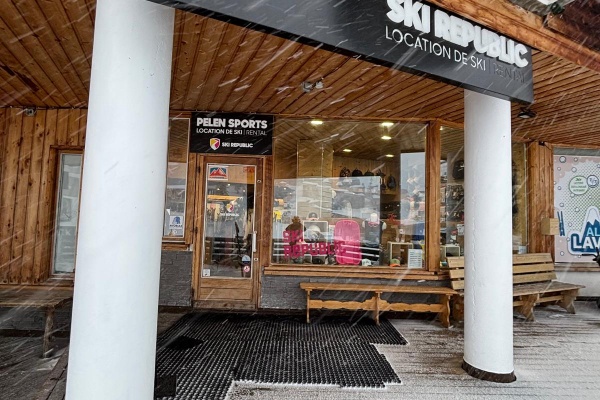 Ski Republic Pelen Sports - Centre Station-4