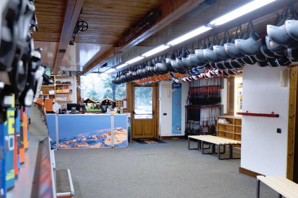 Ski-Rent La Glisse-3