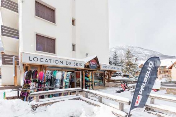 Sport's Mountain-0