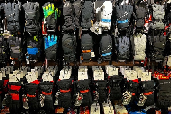 Skiverleih Hochzillertal - Sportshop Hollaus-18
