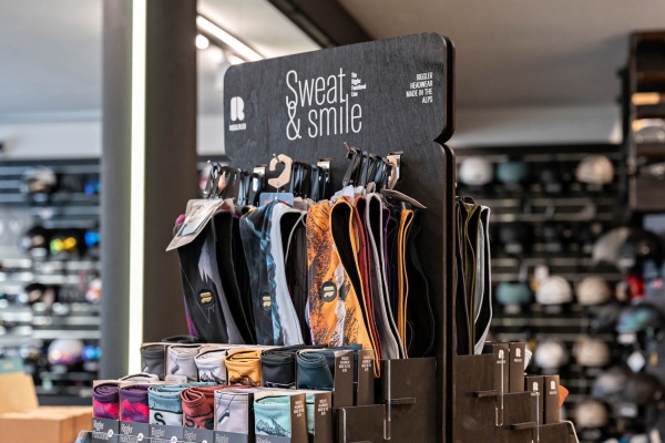 Skiworld Sportshop - Obertauern Mitte-12
