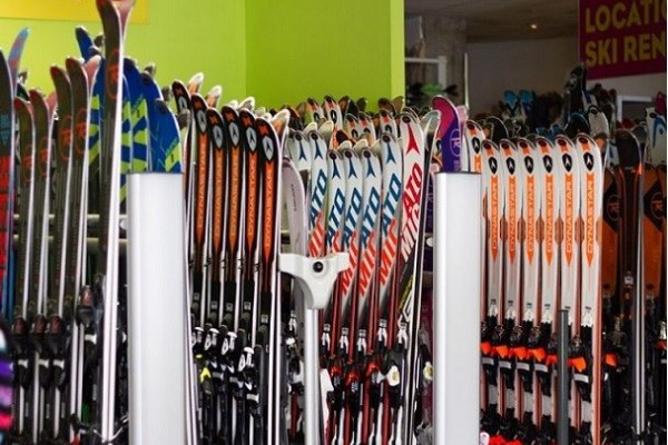 Ski Republic Centre Station Snow Torb-2