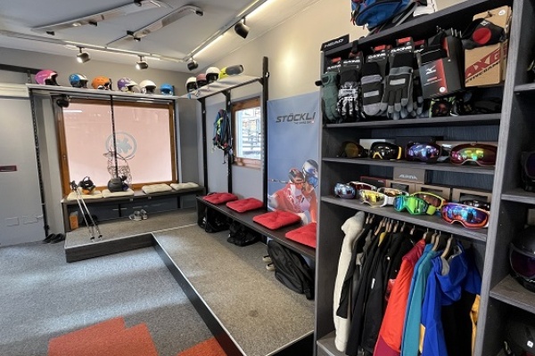 Rightfeeling Ski Rent and Shop-7
