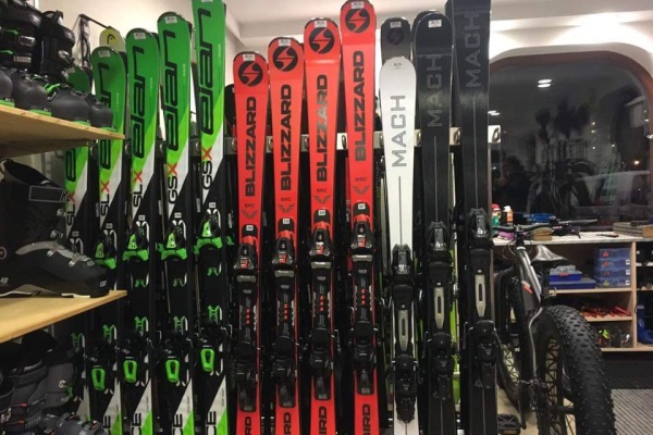 Rental - Shop & Service Selva-1