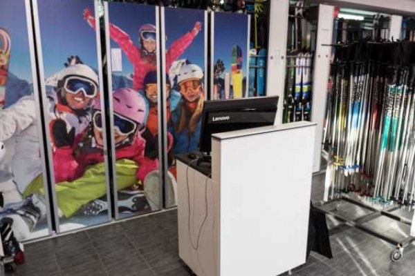 Ski Family-2