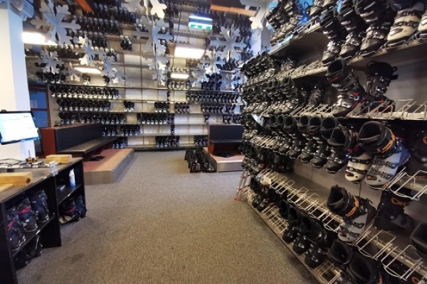 Ski & Schuh Mode Lohmann-17