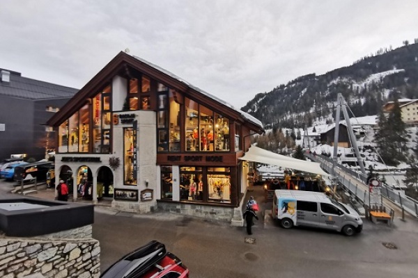 Joe's Sportstadl-6