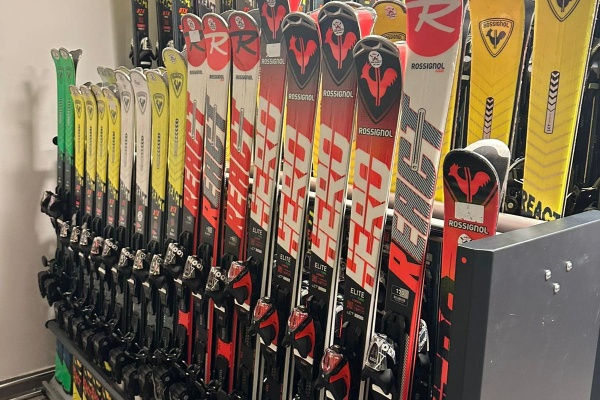 Dolomiti Ski Rent-1