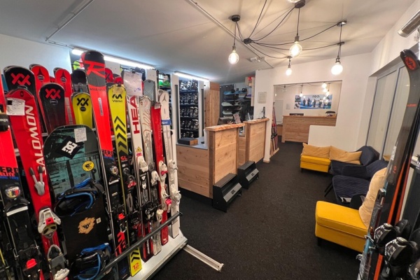 ROC ski rental-10