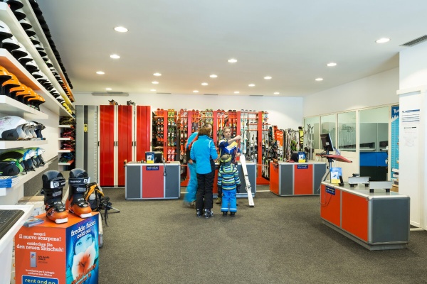 Sportservice Erwin Stricker-2