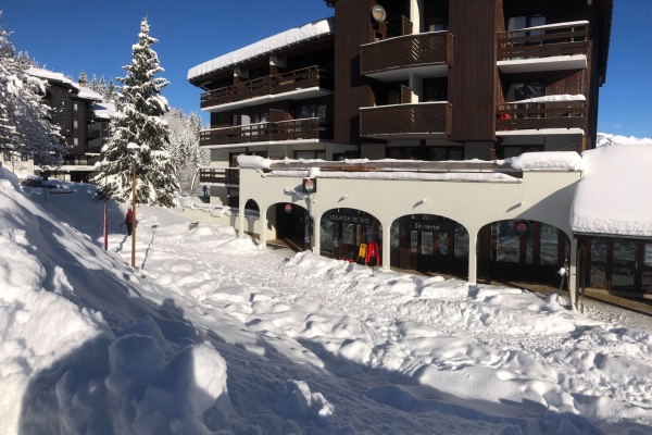 Auben Ski-0