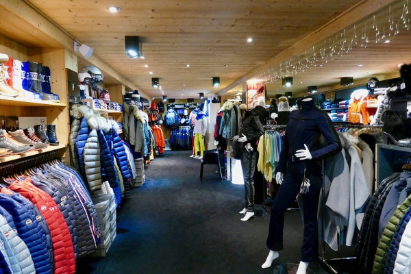Contat Sports-7