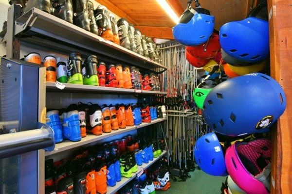 Ski Republic Villeneuve Dr Feelgood-3